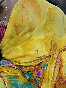 Snapshot of yours-kavaya chatting on September 20, 4:23 pm yours-kavaya online show from September 20, 4:23 pm
