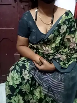 yours-kavaya online show from December 2, 9:49 pm