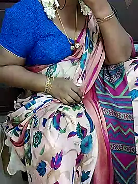 Snapshot of yours-kavaya chatting on September 19, 4:05 am yours-kavaya online show from September 19, 4:05 am