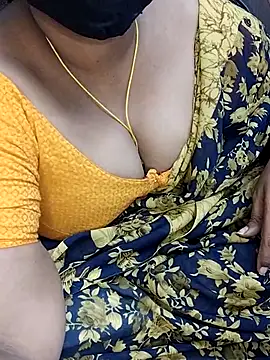 Snapshot of yours-kavaya chatting on September 13, 4:07 pm yours-kavaya online show from September 13, 4:07 pm