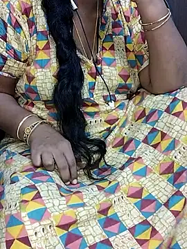 Snapshot of yours-kavaya chatting on September 19, 5:28 pm yours-kavaya online show from September 19, 5:28 pm
