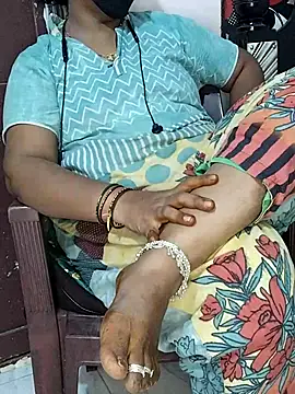 yours-kavaya online show from November 25, 3:23 pm