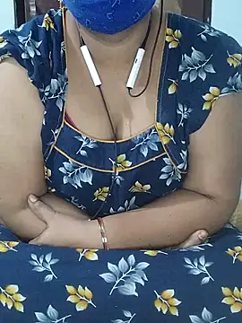 Snapshot of yours-kavaya chatting on March 22, 1:43 am yours-kavaya online show from March 22, 1:43 am