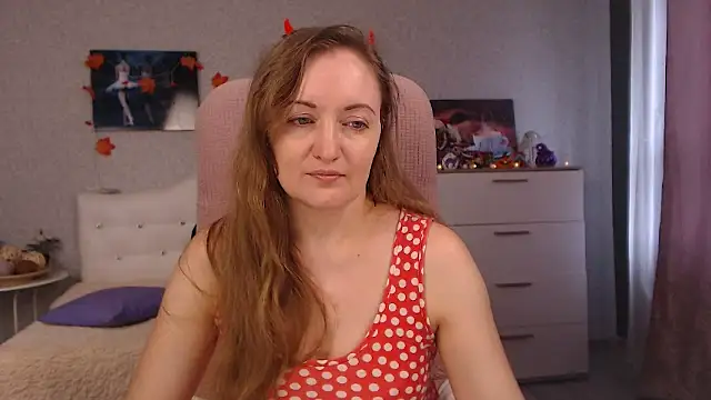 BettyFootFetish online show from November 1, 7:35 am