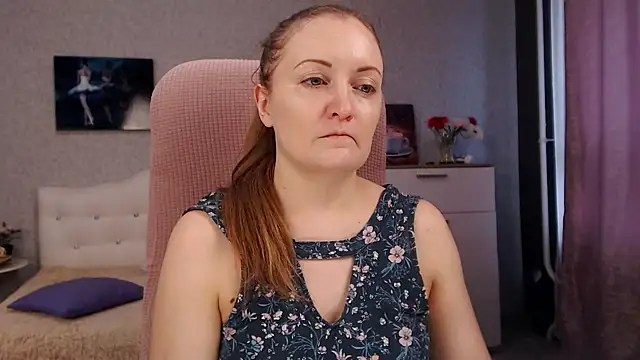 BettyFootFetish online show from April 17, 12:19 pm