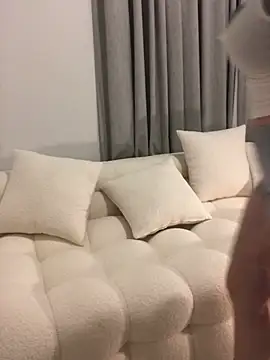 StacyJuly online show from February 28, 2:53 pm