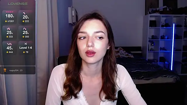 olivia jeas online show from March 5, 12:49 am