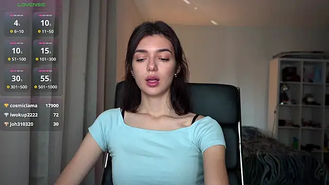 Snapshot of olivia_jeas chatting on November 29, 10:10 pm olivia jeas online show from November 29, 10:10 pm