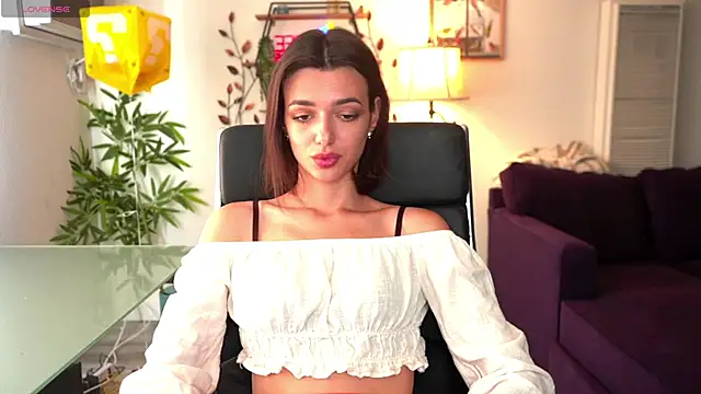 olivia jeas online show from May 19, 11:34 pm