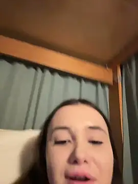 iamsofiedvige online show from February 27, 5:02 pm