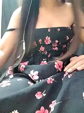 Snapshot of Roshni_98 chatting on September 22, 5:46 am Roshni 98 online show from September 22, 5:46 am