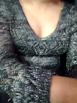 Snapshot of Roshni_98 chatting on November 7, 4:55 pm Roshni 98 online show from November 7, 4:55 pm