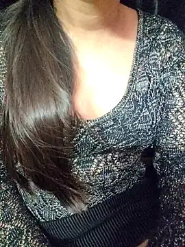 Snapshot of Roshni_98 chatting on November 3, 4:54 pm Roshni 98 online show from November 3, 4:54 pm