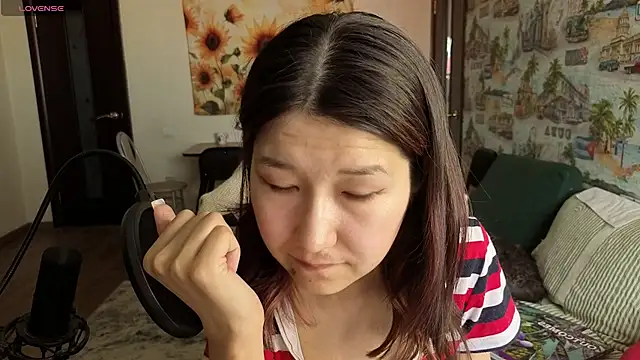 LeyylaStoone online show from April 16, 6:03 am