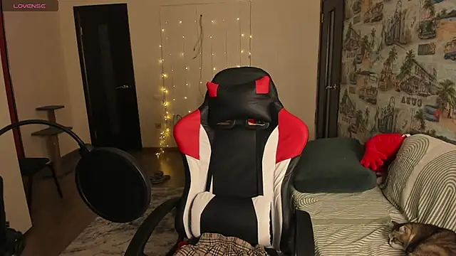 LeyylaStoone online show from February 22, 10:55 pm