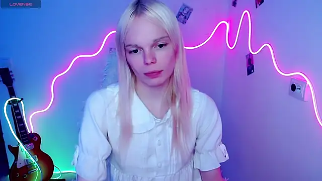 Emily Nyaffee online show from October 24, 9:52 am