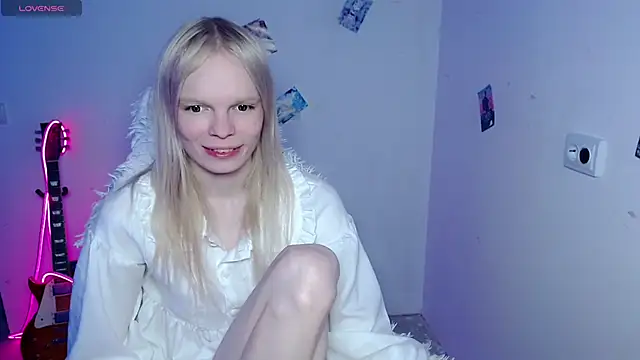 Emily Nyaffee online show from February 9, 6:50 pm