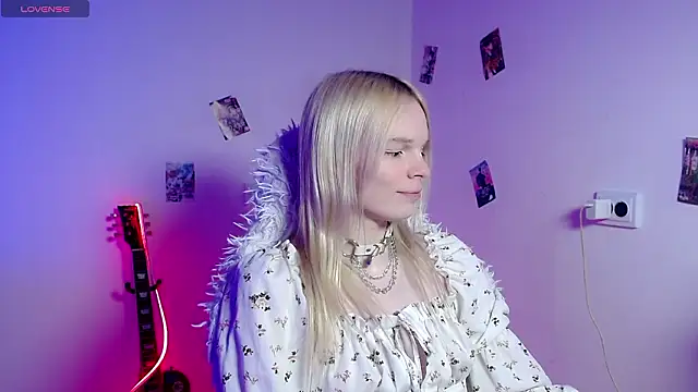 Emily Nyaffee online show from March 24, 10:48 am