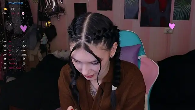 Amanda Tender online show from February 6, 10:32 pm