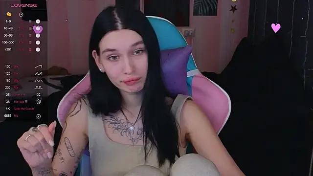 Amanda Tender online show from December 30, 8:47 pm