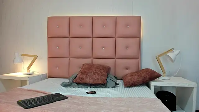 lhiamfit online show from November 5, 4:43 pm