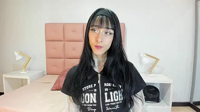 lhiamfit online show from October 26, 2:45 am