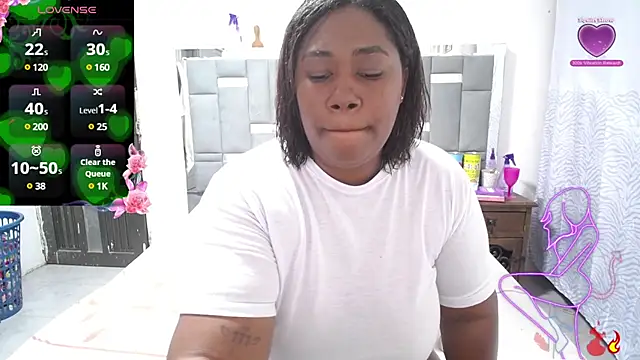 thickebonymilfF online show from February 27, 2:25 am