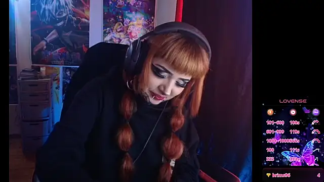 linda mort online show from May 5, 8:45 pm