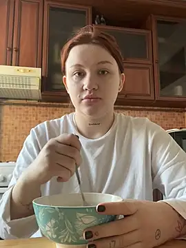 Snapshot of sasha_flower chatting on February 21, 4:18 am sasha flower online show from February 21, 4:18 am