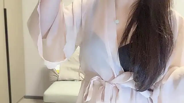 A-xena online show from October 19, 2:31 pm