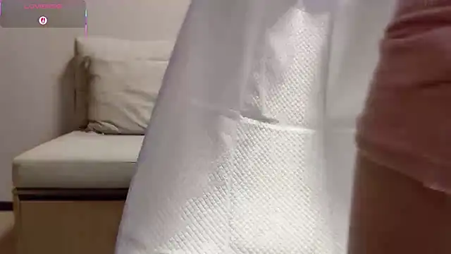 A-xena online show from September 28, 3:24 am