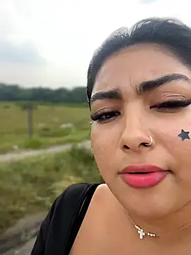 NatashaBrown12 online show from March 25, 6:40 pm