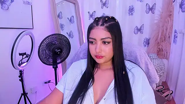 Snapshot of NatashaBrown12 chatting on June 2, 7:36 pm NatashaBrown12 online show from June 2, 7:36 pm