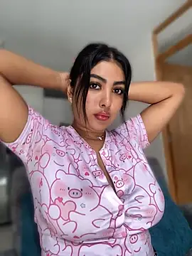 Snapshot of NatashaBrown12 chatting on May 17, 1:22 pm NatashaBrown12 online show from May 17, 1:22 pm