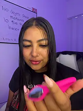 NatashaBrown12 online show from November 8, 1:03 pm