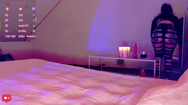 PetiteAngel666 online show from March 26, 11:13 pm