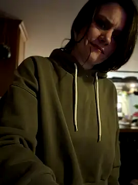 LadyLena1 online show from December 14, 1:12 am