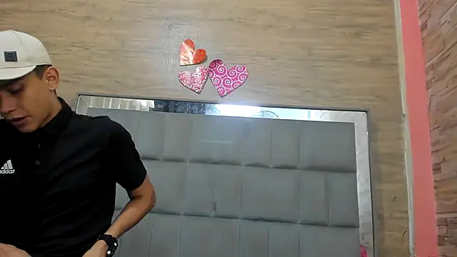 chicasirbo online show from February 24, 7:52 pm