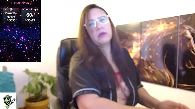 amalia brunette online show from September 17, 7:05 pm