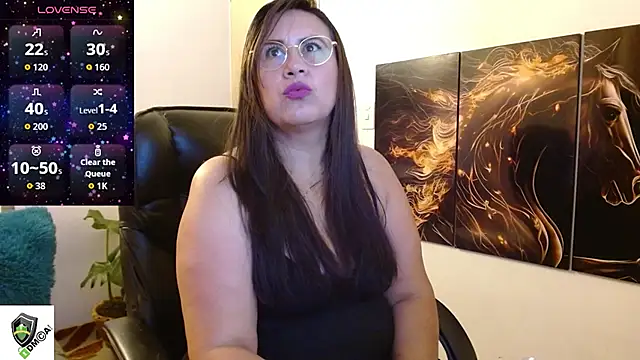 amalia brunette online show from September 19, 10:47 pm