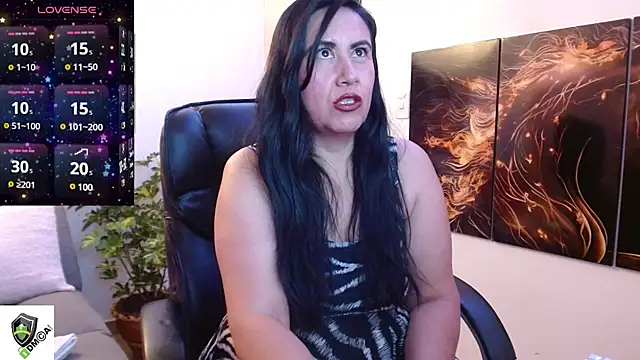 amalia brunette online show from February 26, 10:47 pm