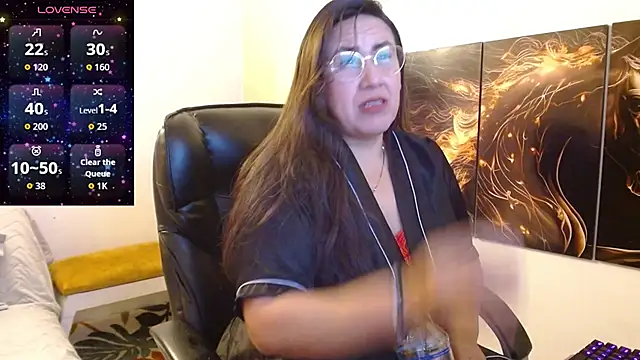 amalia brunette online show from January 16, 12:58 am