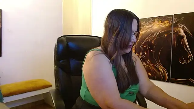 amalia brunette online show from March 10, 11:20 pm