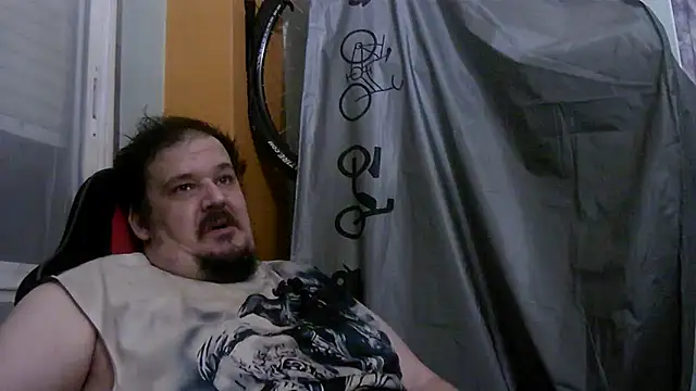porkorossy online show from May 25, 9:13 pm