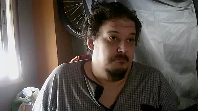 porkorossy online show from November 18, 8:39 am