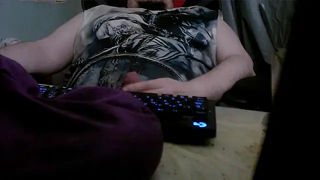 porkorossy online show from May 19, 9:33 pm