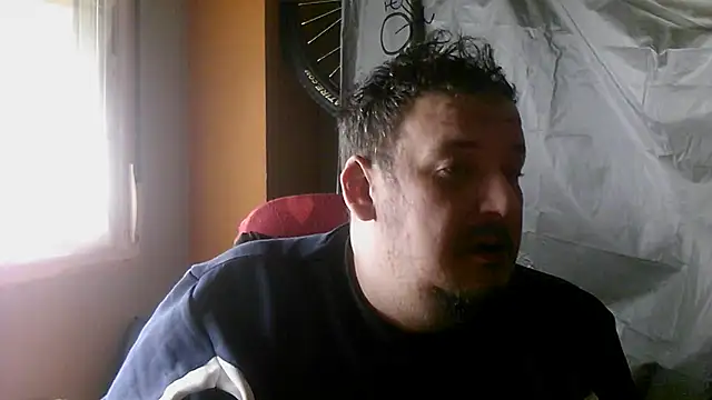 porkorossy online show from April 3, 5:08 pm