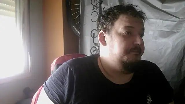 porkorossy online show from April 19, 7:42 am