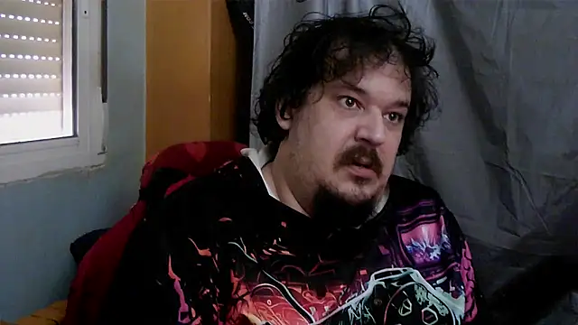 porkorossy online show from March 3, 8:54 am