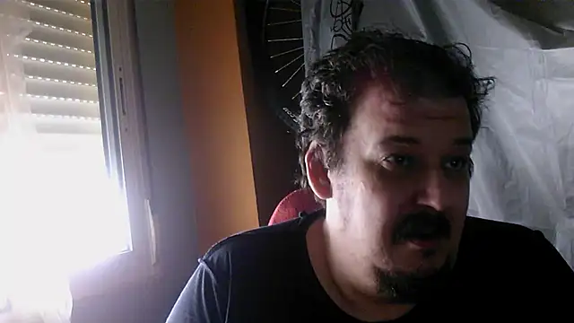 Snapshot of porkorossy chatting on October 4, 8:05 am porkorossy online show from October 4, 8:05 am